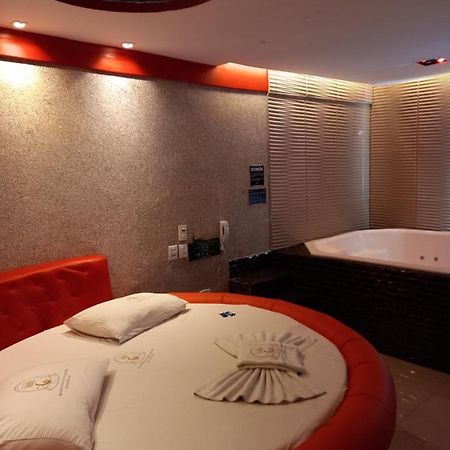 Hotel 1001 Prime Ade Aguas Claras Esterno foto